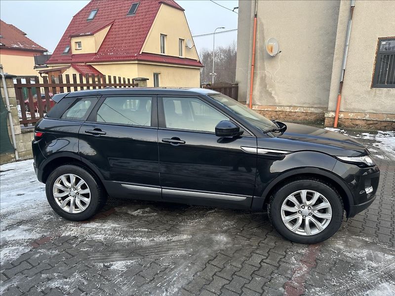 Land Rover Range Rover Evoque 2,2 4x4 TD4 SERVISKA - fotka 2 z 24