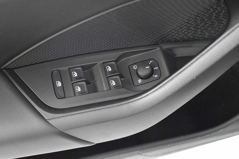 Škoda Octavia 2.0 TDI *REZERVACE* - fotka 16 z 44
