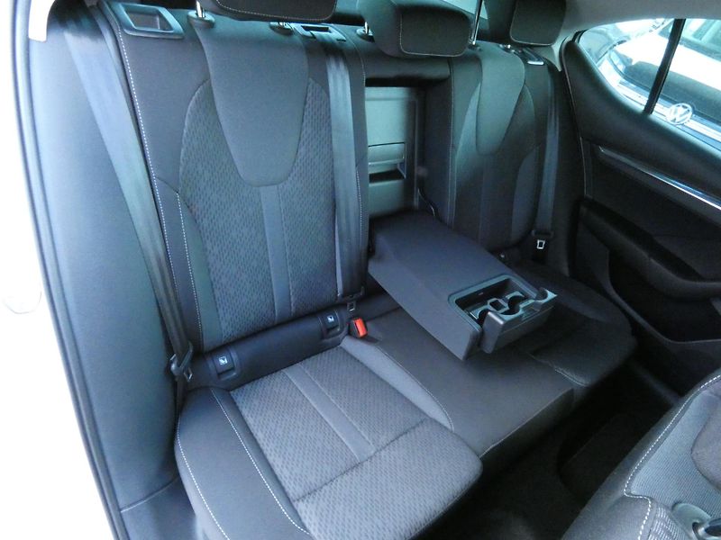 Škoda Octavia (2023) Style Plus 1,5 TSI 110KW - fotka 27 z 30