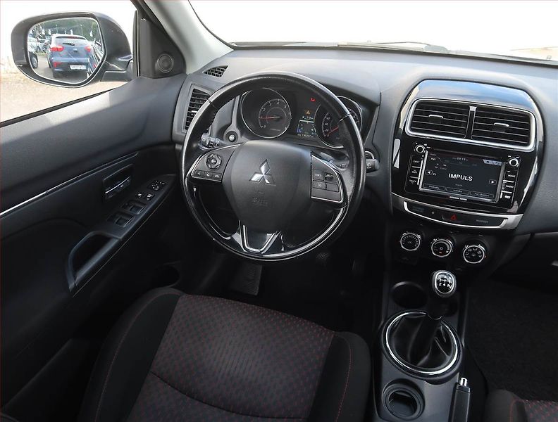 Mitsubishi ASX (2017) 1.6 MIVEC, Serv.kniha, Navi - fotka 7 z 20