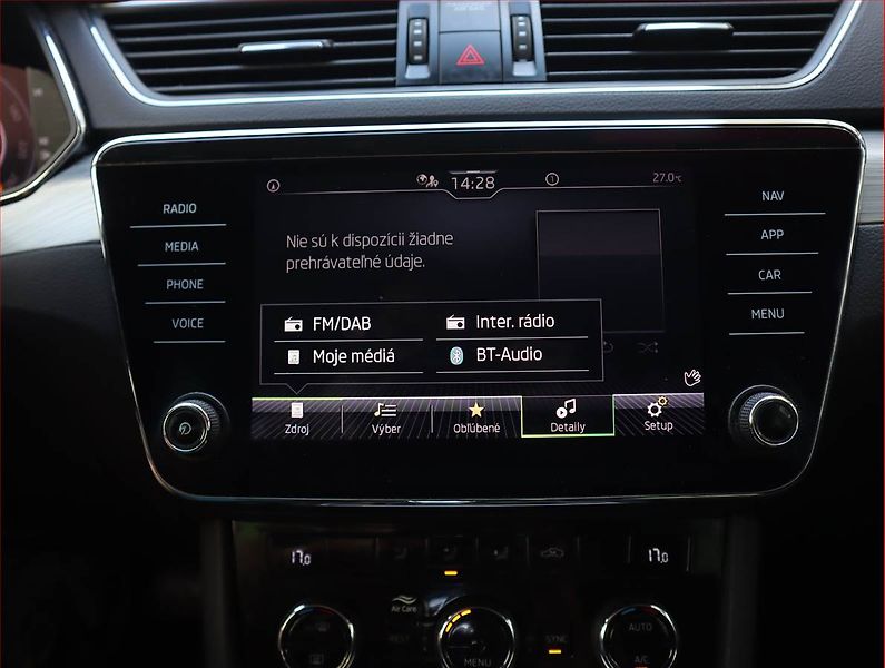 Škoda Superb (2020) 2.0 TDI - fotka 20 z 23