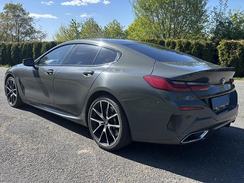 BMW Řada 8 (2022) 840d xDRIVE M PANO LASER H/K - fotka 7 z 40
