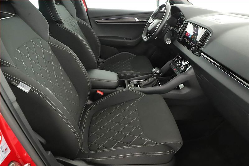 Škoda Karoq (2023) Sportline 1.5 TSI - fotka 7 z 20
