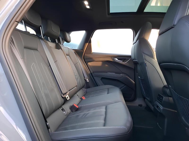 Audi Q4 e-tron 45 195kW 82kWh Quattro S-Line  - fotka 5 z 5