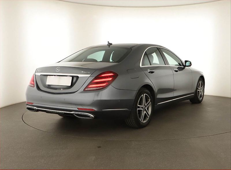 Mercedes-Benz Třídy S (2018) S 350 d - fotka 5 z 20