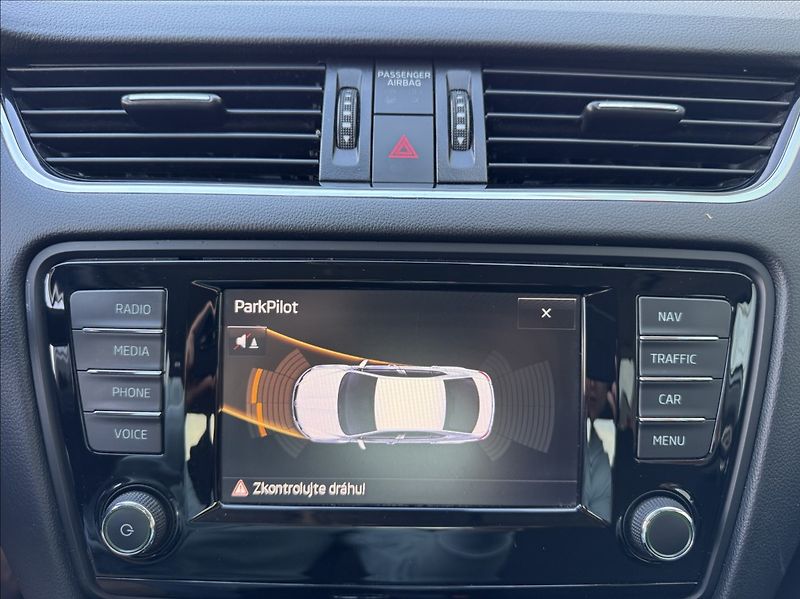 Škoda Octavia 2,0 TDI STYLE 2.maj. původ ČR - fotka 42 z 50