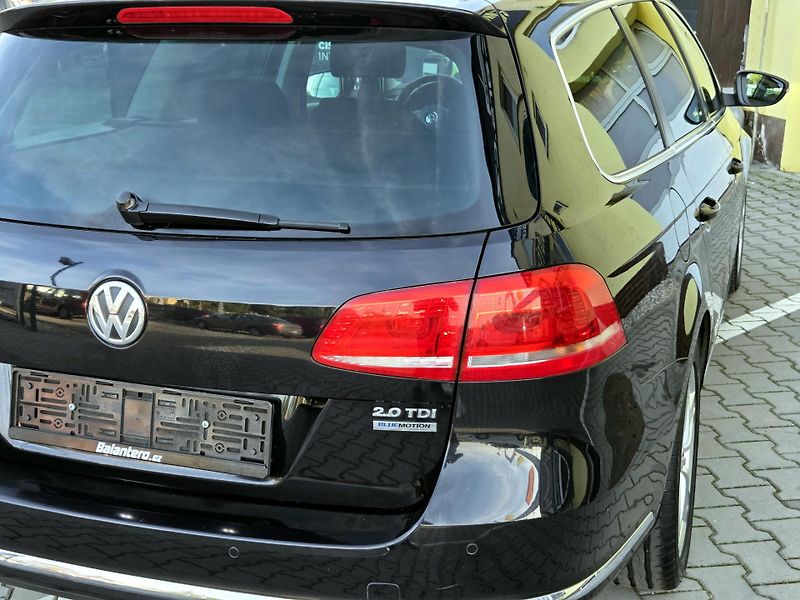 Volkswagen Passat TDi SERV.KNIHA - PERF.STAV     - fotka 12 z 46