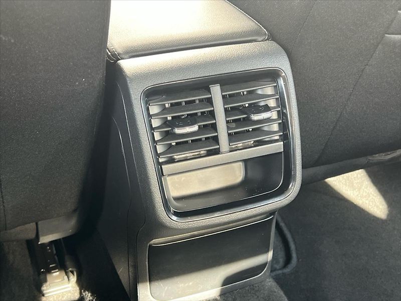 Škoda Octavia 2,0 TDi 85kW AMBITION PLUS - fotka 21 z 24