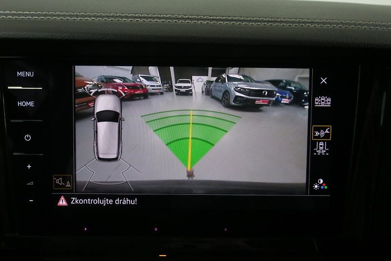 Volkswagen Touareg (2022) 3,0 TDI V6 ČR tažné 3,5t - fotka 28 z 50