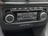 Volkswagen Golf (2012) 1.6 TDi, Trendline, navi - náhled 14