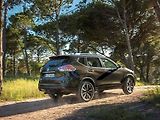 Nissan X-Trail.