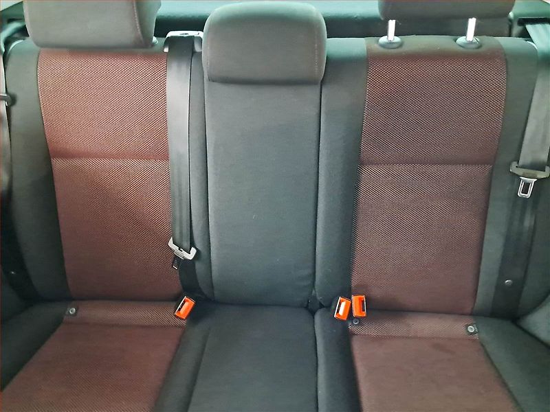 Škoda Fabia (2010) 1.2 TSI - fotka 10 z 16