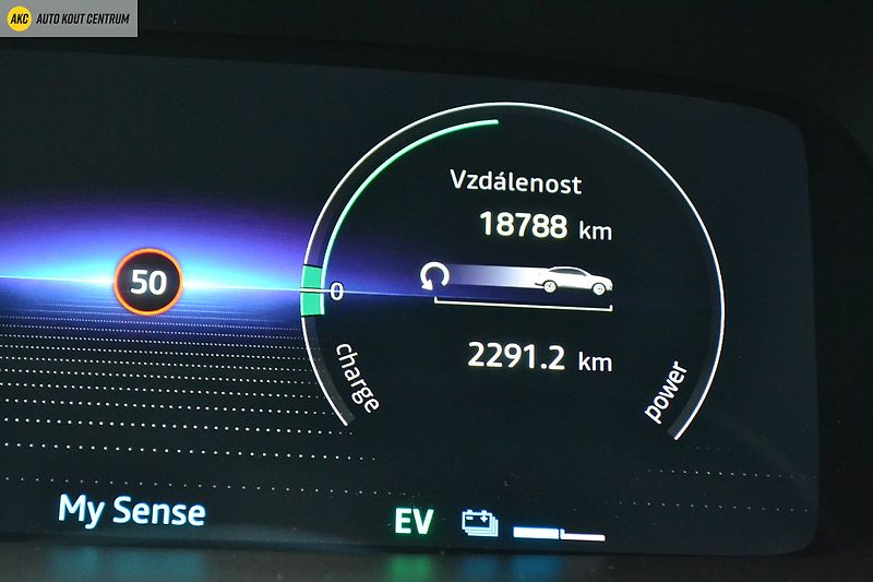 Renault Captur techno mild hybrid 140 - fotka 50 z 52
