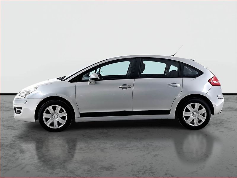Citroën C4 (2009) 2.0 HDI, Tažné, zamluveno - fotka 3 z 18