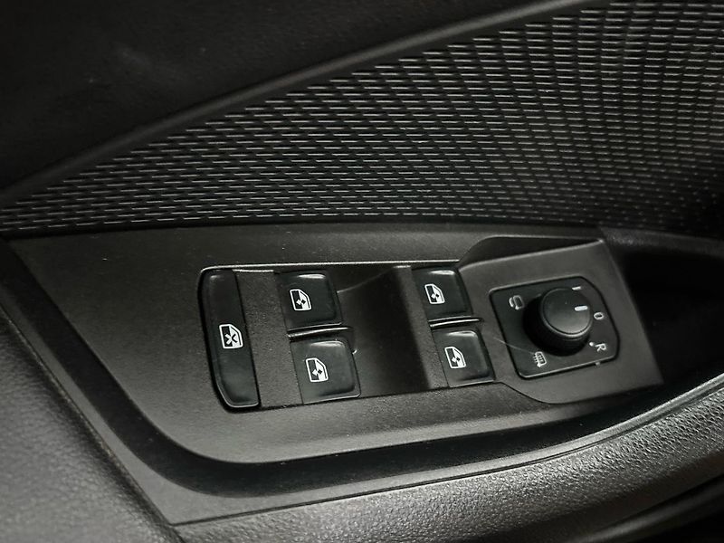 Škoda Octavia Style DSG - fotka 21 z 28