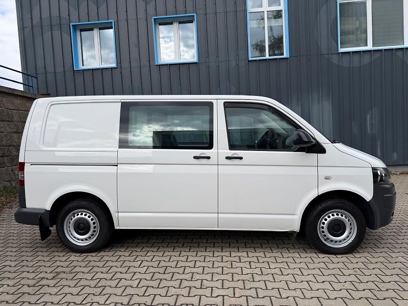 Volkswagen Transporter 2,0 TDi + sada pneu  - fotka 6 z 20