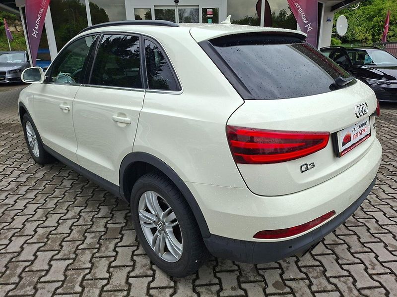 Audi Q3 (2012) 2.0TDI 130kW QUATTRO-S-TRONIC - fotka 6 z 39