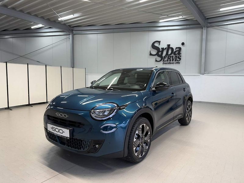Fiat 600 (2025) La Prima 1.2 Turbo Hybrid 145k - fotka 1 z 22