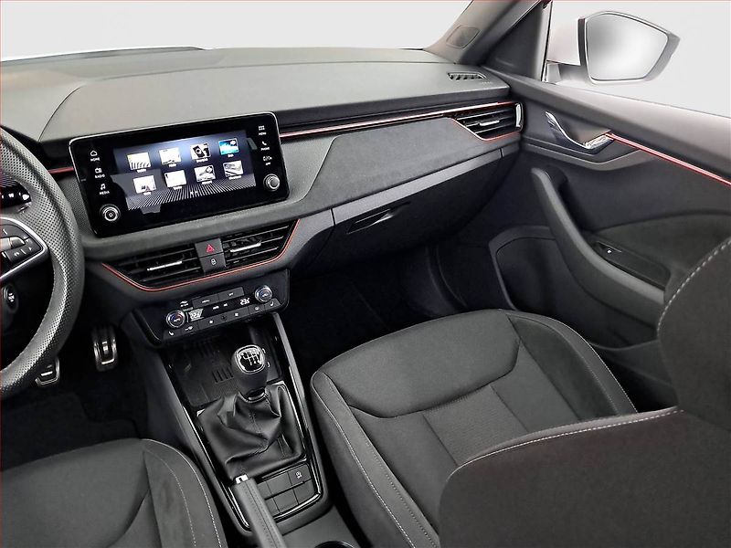 Škoda Kamiq (2025) 1.0 TSI, Drive - fotka 8 z 18