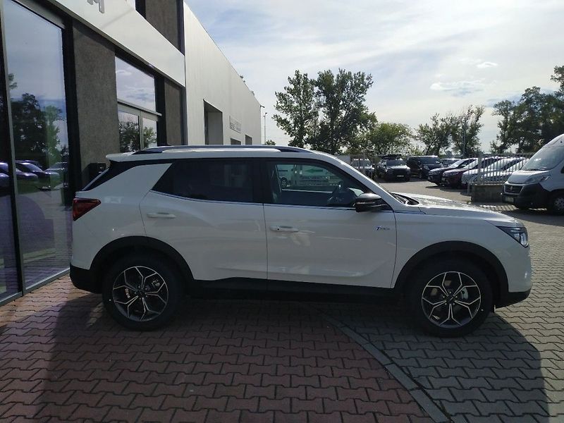 KGM Korando 1.5T, SMART,2WD, AT, SKLADEM - fotka 4 z 35