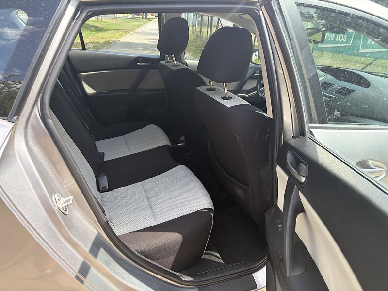 Mazda 3 1.6 TX Navi - fotka 22 z 30