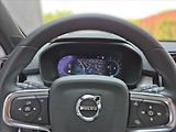 Volvo XC40 2,0 B3 Core - náhled 8