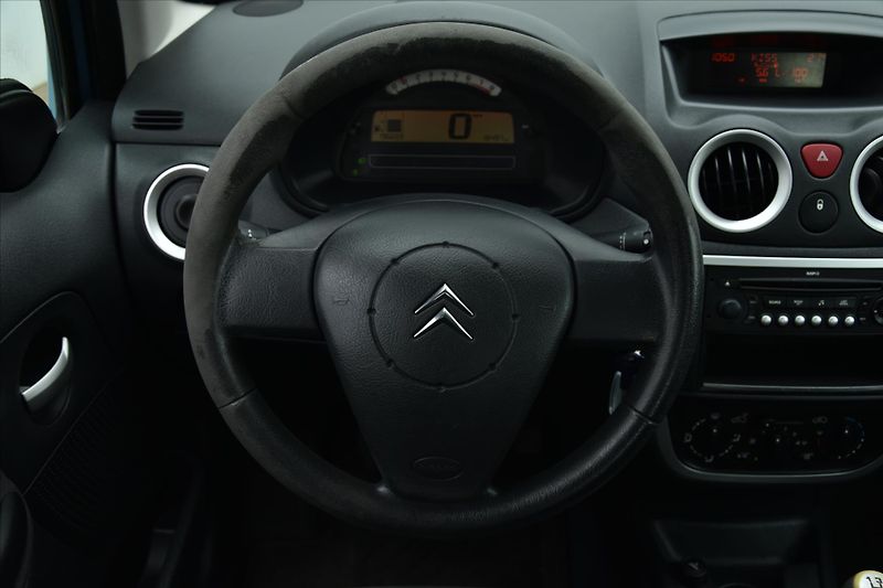 Citroën C3 1.4i KLIMA 1.MAJ. SERVIS.KN ČR - fotka 13 z 17
