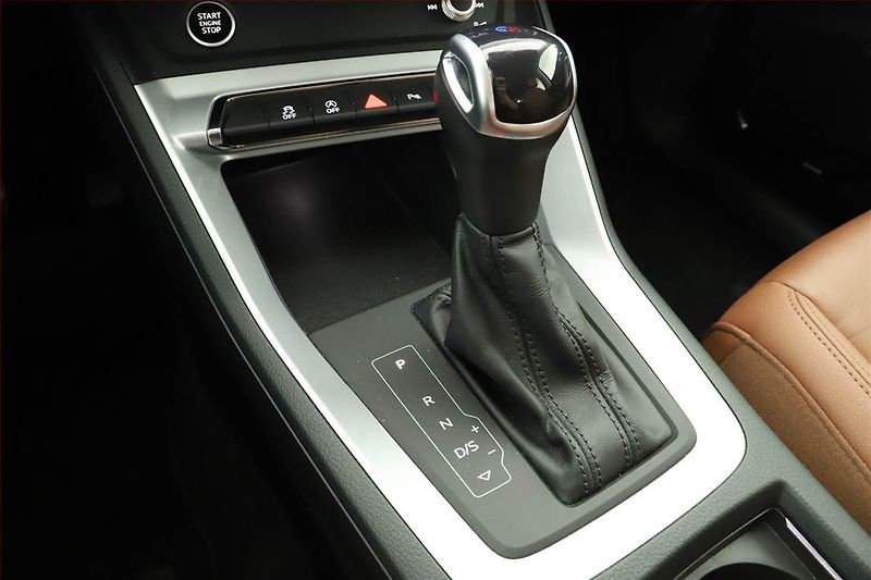 Audi Q3 (2021) Advanced 45 TFSI - fotka 10 z 18