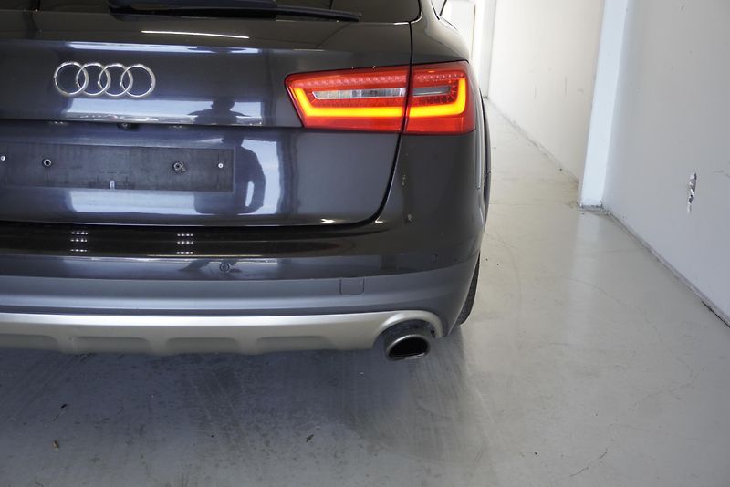 Audi A6 Allroad 3.0 TDi S LINE QUTTRO AUTOMAT - fotka 10 z 36
