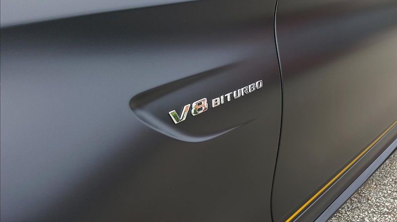 Mercedes-Benz Třídy C 63S AMG V8 Cab Final Edition - fotka 27 z 28