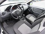 Dacia Duster 1,6 i 84kW 4x4 - náhled 9