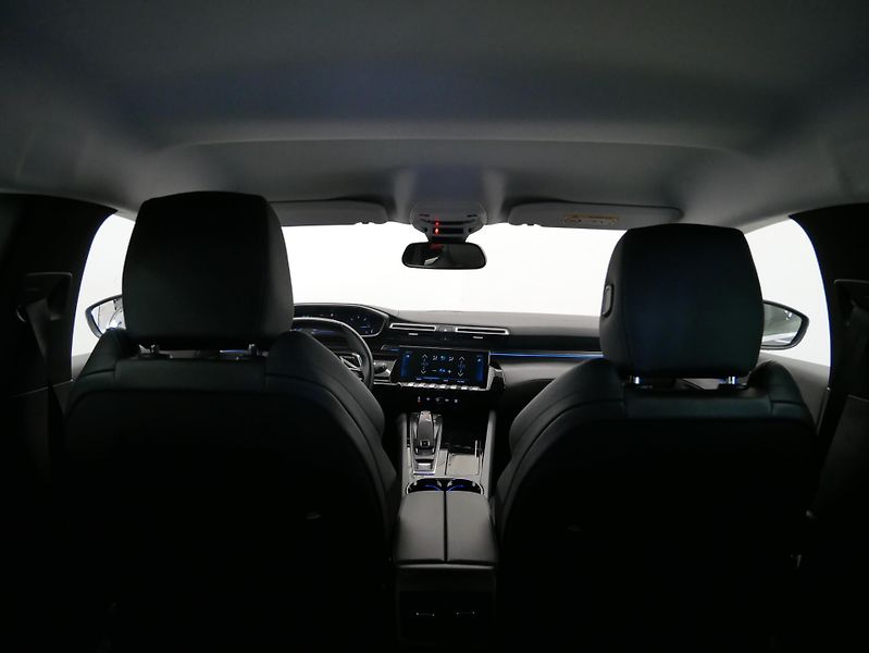 Peugeot 508 - fotka 24 z 27