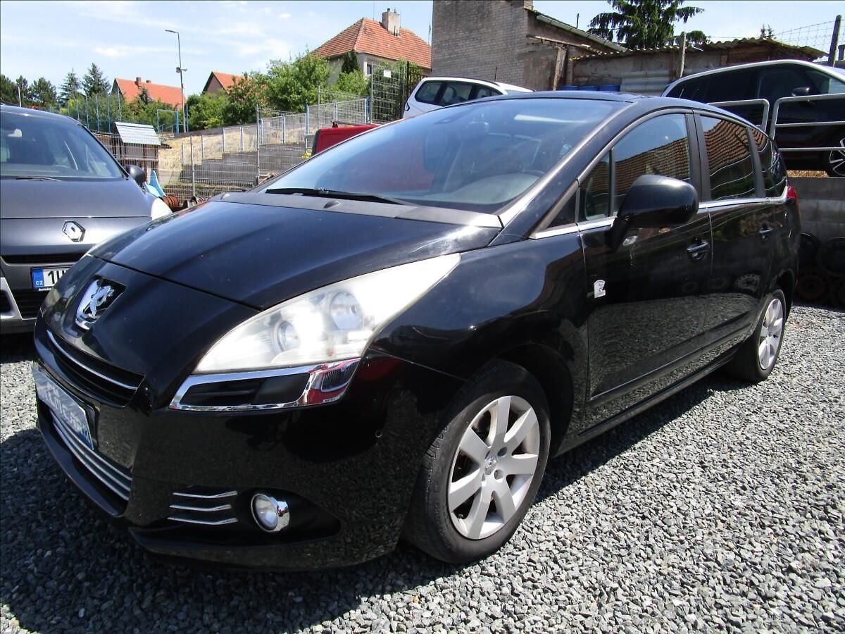 Peugeot 5008 1.6 THP aut. Klima, 7 míst