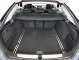 BMW Řada 3 (2018) Sport Line 320d xDrive GT - náhled 17