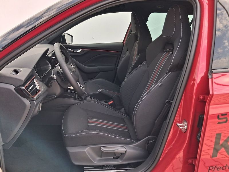Škoda Kamiq MonteCarlo 1,0TSI 85kW - fotka 8 z 11