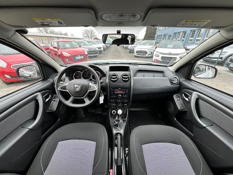 Dacia Duster 1.5DCi 4x4 ČR 1.MAJ. odp. DPH - fotka 13 z 36