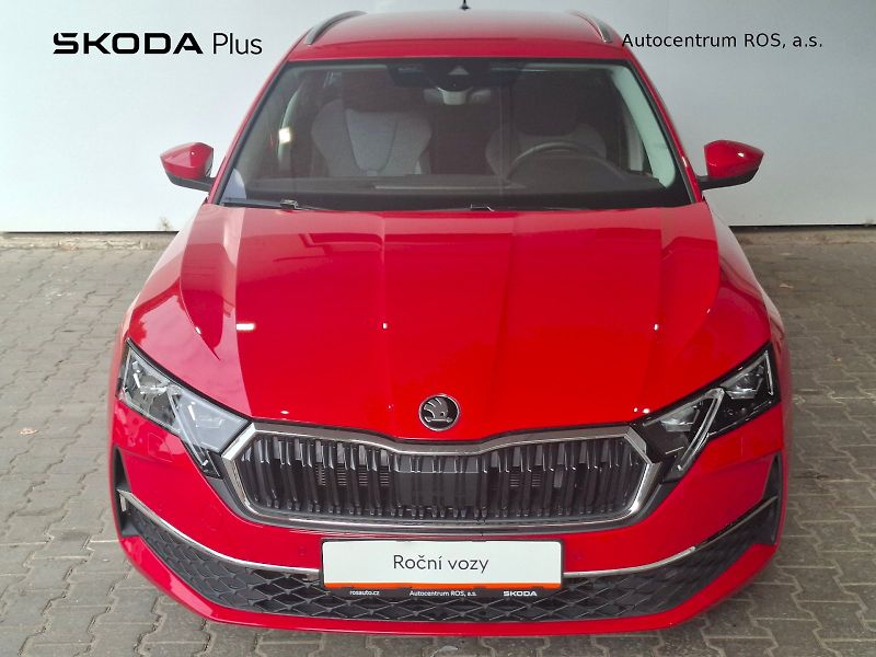 Škoda Octavia (2024) Combi STYLE TD 110/2.0 A7F - fotka 4 z 44
