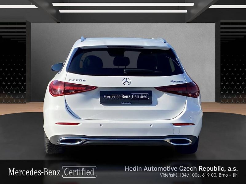 Mercedes-Benz Třídy C (2021) C 220 d 4MATIC kombi - fotka 4 z 28