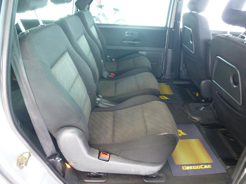 Seat Alhambra (2004) 1,9TDI*XENON*VYHŘ.S*TAŽNÉ*7MÍS - fotka 21 z 25