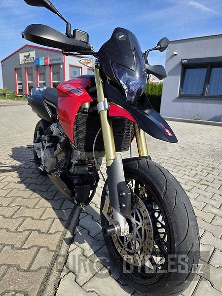 Aprilia Dorsoduro 750 (2010) akce 94990 - fotka 17 z 18