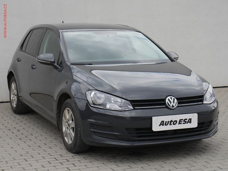 Volkswagen Golf (2014) 1.2TSi, Comfortline - fotografie inzerátu