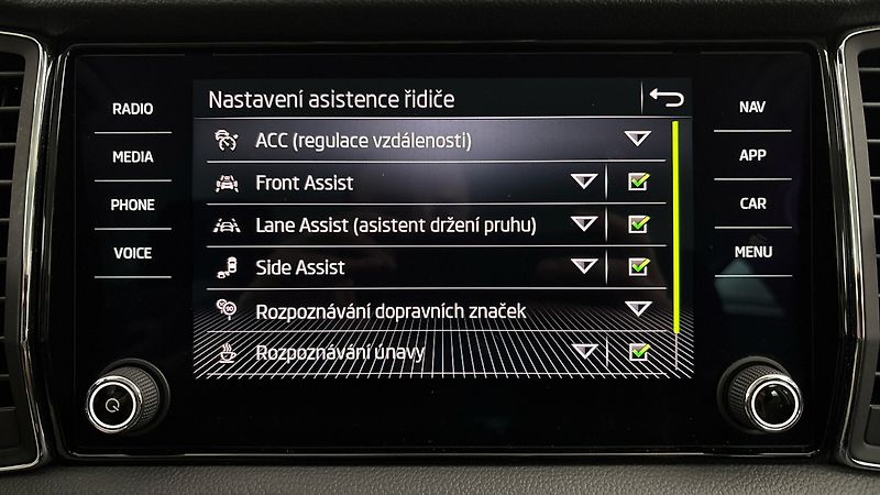 Škoda Kodiaq 2.0 TDI DSG 4x4 Style - fotka 26 z 29