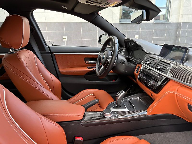 BMW Řada 4 440i xDrive Gran Coupé M 240kW - fotka 18 z 75