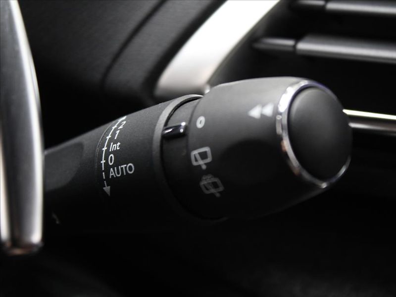 Peugeot 5008 2,0 HDi 130kW AT GT-line 1.maj - fotka 18 z 22