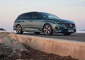 Peugeot 308 SW - od 965 000 Kč.