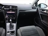 Volkswagen Golf (2017) Highline 1.6 TDI, Automat - náhled 8
