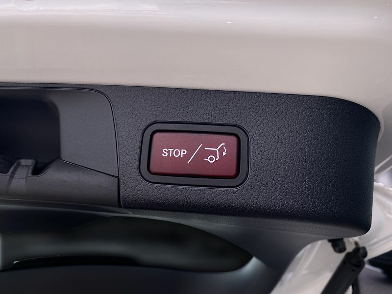 Mercedes-Benz GLB GLB 220 4M Advanced - fotka 27 z 28