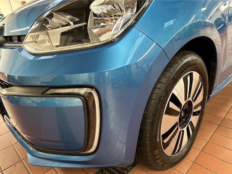 Volkswagen up! UNITED 36 kWh SOH: 92,7% - fotka 21 z 23