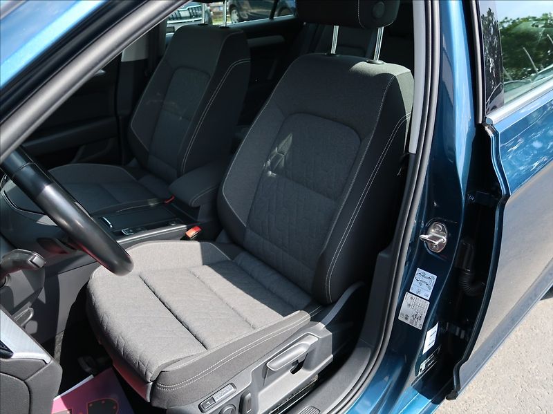 Volkswagen Passat 1,5 TSi,110kW,Business,1majČR - fotka 10 z 25