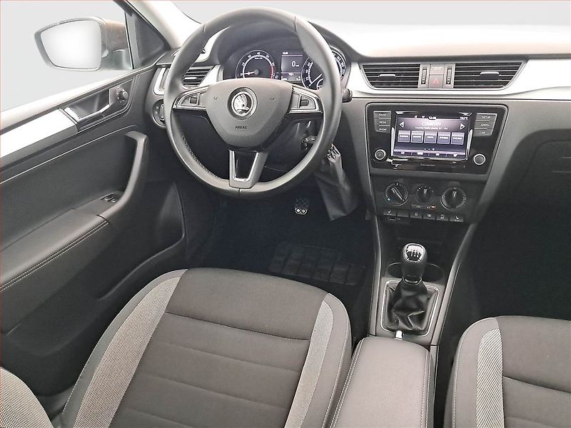 Škoda Rapid (2019) Ambition Plus 1.0 TSI - fotka 7 z 16